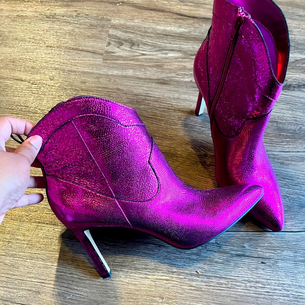 Fashion cowboy boots